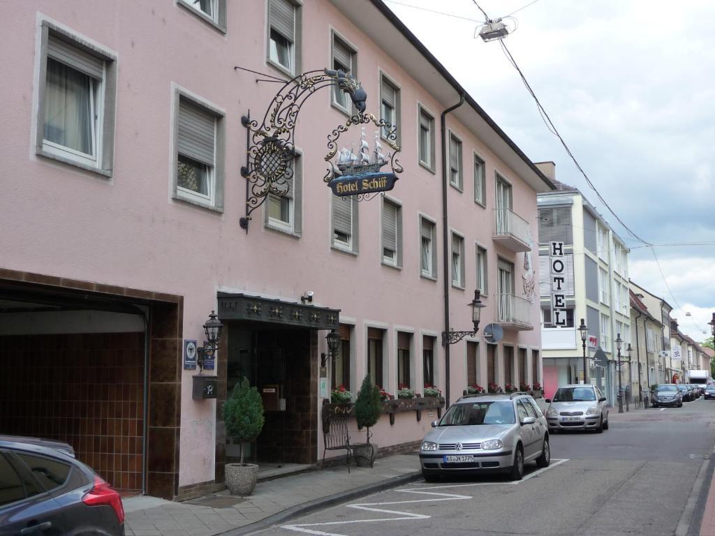 Hotel Schiff 라슈타트 외부 사진